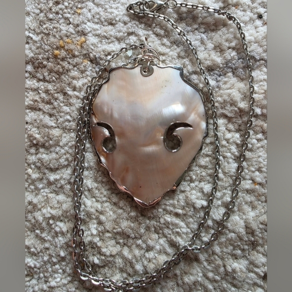 Blister M Pearl Necklace platinum /  Sterling . Repurposed Vintage Piece By Me - Picture 6 of 11